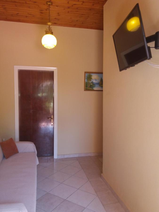 Theos Apartments Agios Stefanos Avliotes  Екстериор снимка