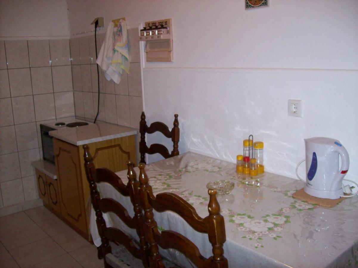 Theos Apartments Agios Stefanos Avliotes  Екстериор снимка